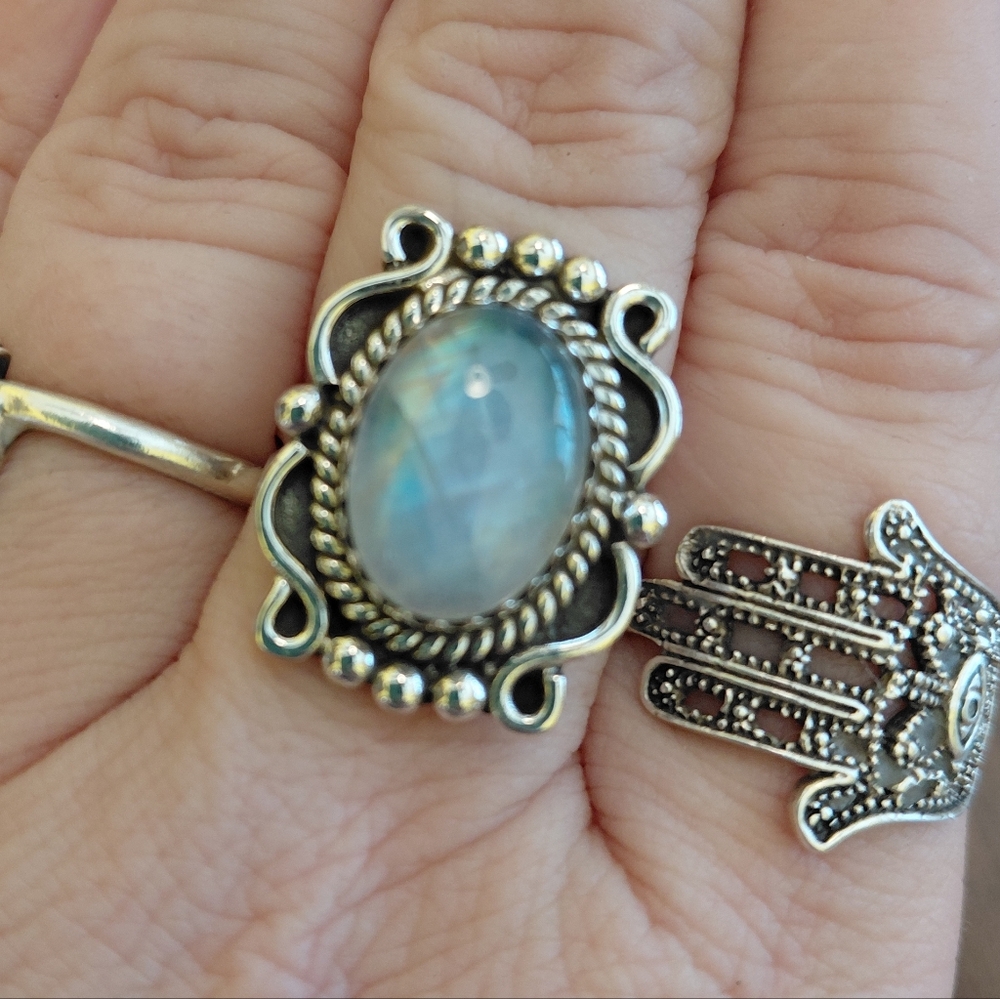 Sterling Silver Moonstone Vintage Style Statement Ring - Picture 4 of 15
